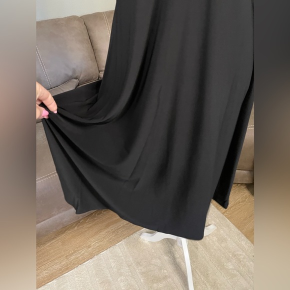 PERFECT NWT Little Black Dress by Anne Klein Sz 6 - Picture 8 of 12